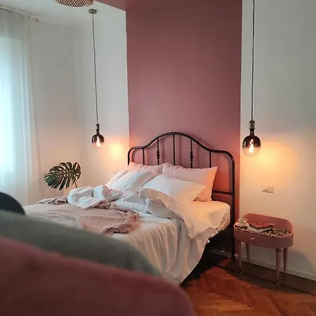 Casa Tulu Bed & Breakfast *